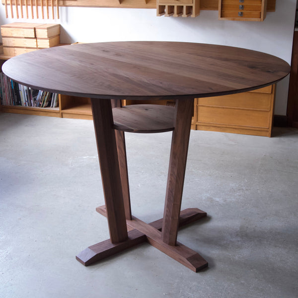 Roundabout Bar Table